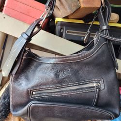 Dooney And Bourke