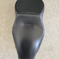 Harley Seat