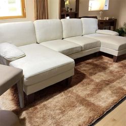 Free Delivery Today! Steam Cleaned! Warm white Sectional Couch . No Rips Or Stains. Pet Free. Beautiful Sofa!