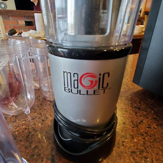 Magic Bullet And Juicer