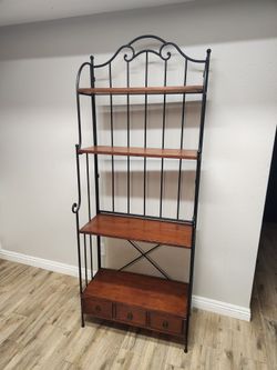 Shelf kitchen