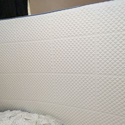 11" Thick Twin Memory Foam Mattress