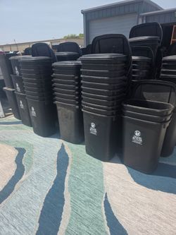 Pre-owned 13-gallon wastebaskets, just $1 each