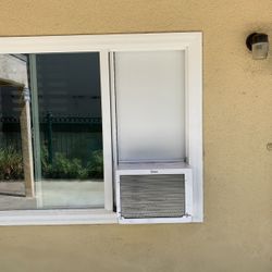 I Sell,deliver And Install AC Units Professionally Installed All Areas In LA!!