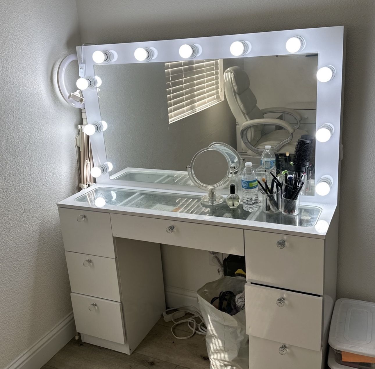 Light Up Vanity