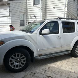 2010 Nissan Pathfinder