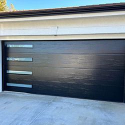 Leo Garage Doors 