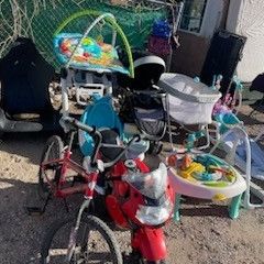 Huge Yard Sale 414 La Vega Dr 87105