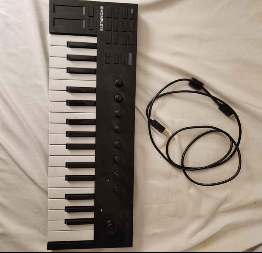 Native Instruments Komplete Kontrol M32