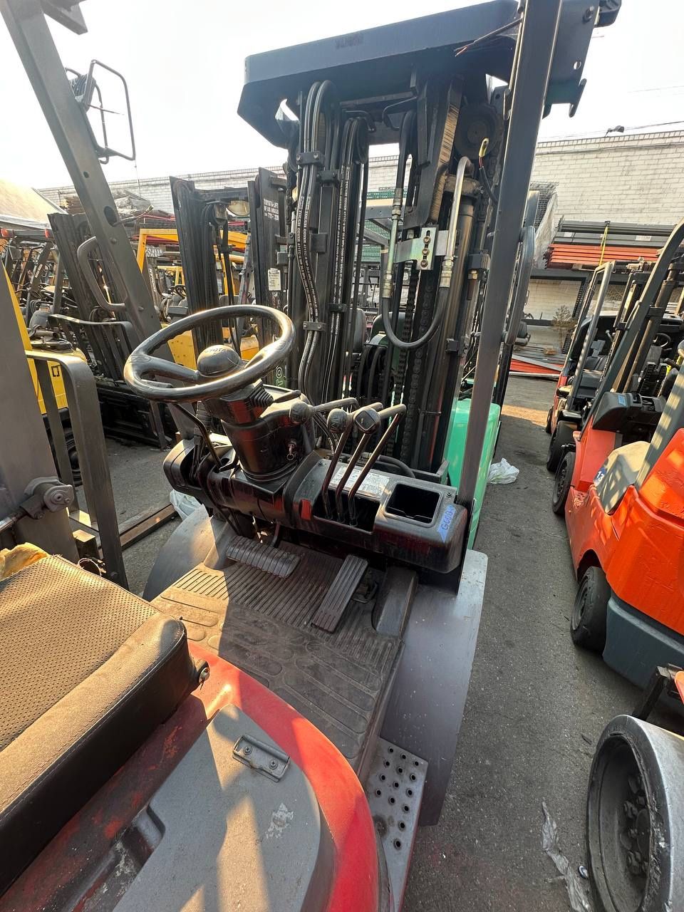 Toyota Forklift model 6, 4 stage, S, 5500 lbs