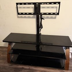 Tv Stand For Up 65’ (Offer)