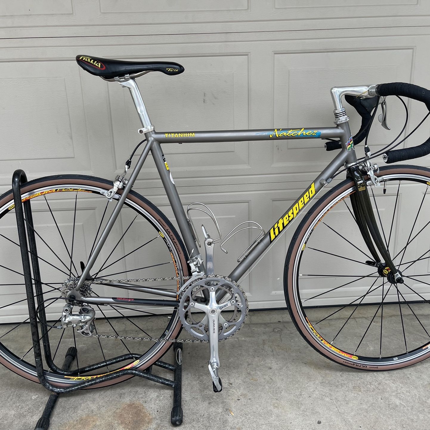Litespeed Natchez titanium road bike for Sale in San Antonio, TX