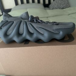 Yeezy 450 