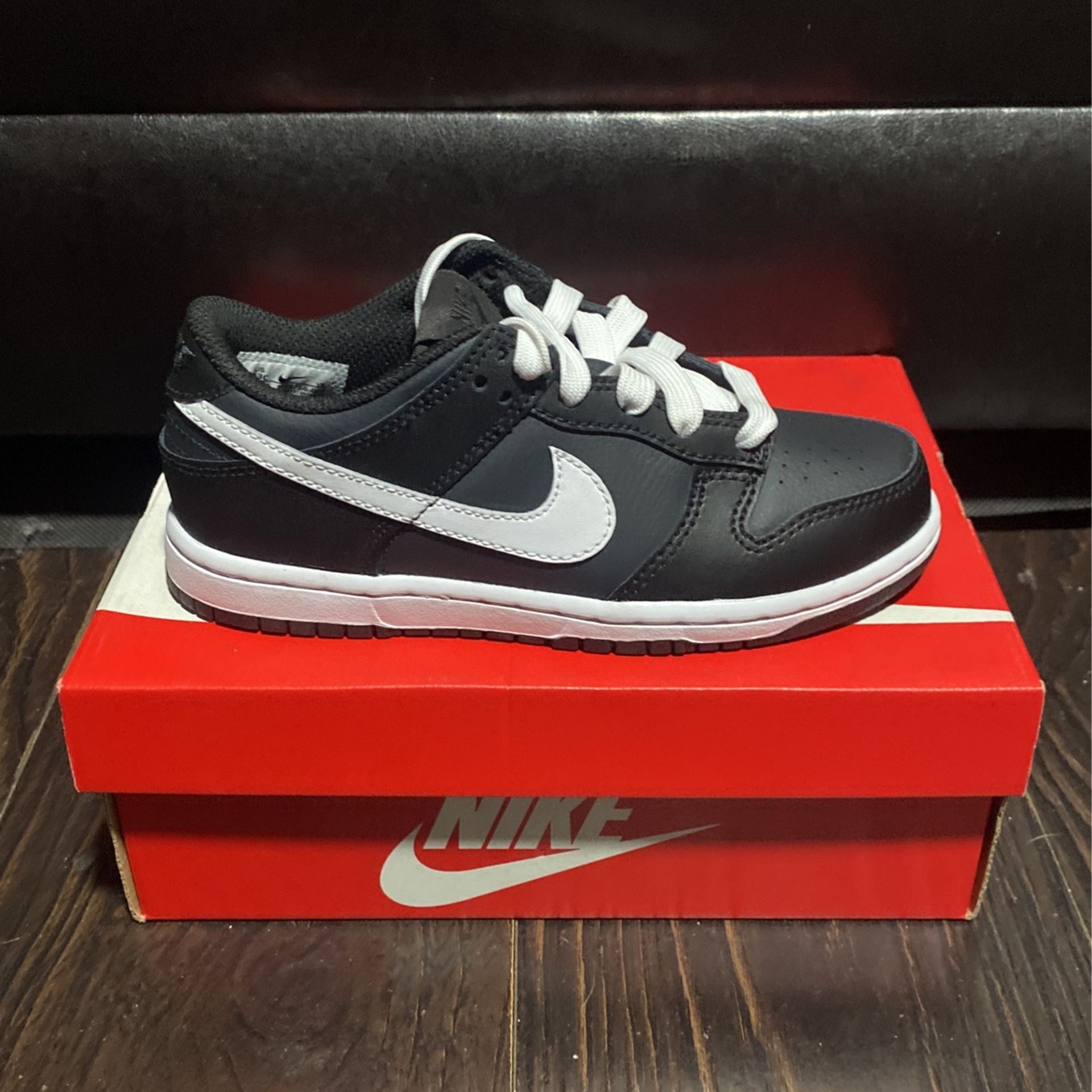 NIKE DUNK LOW PS 13C $100