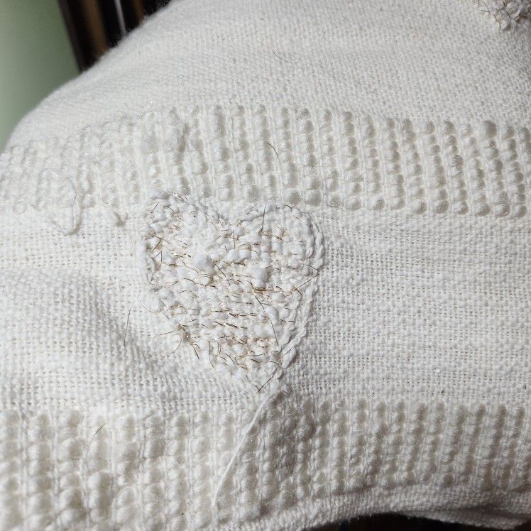 Cream Throw Blanket With Heart Detail