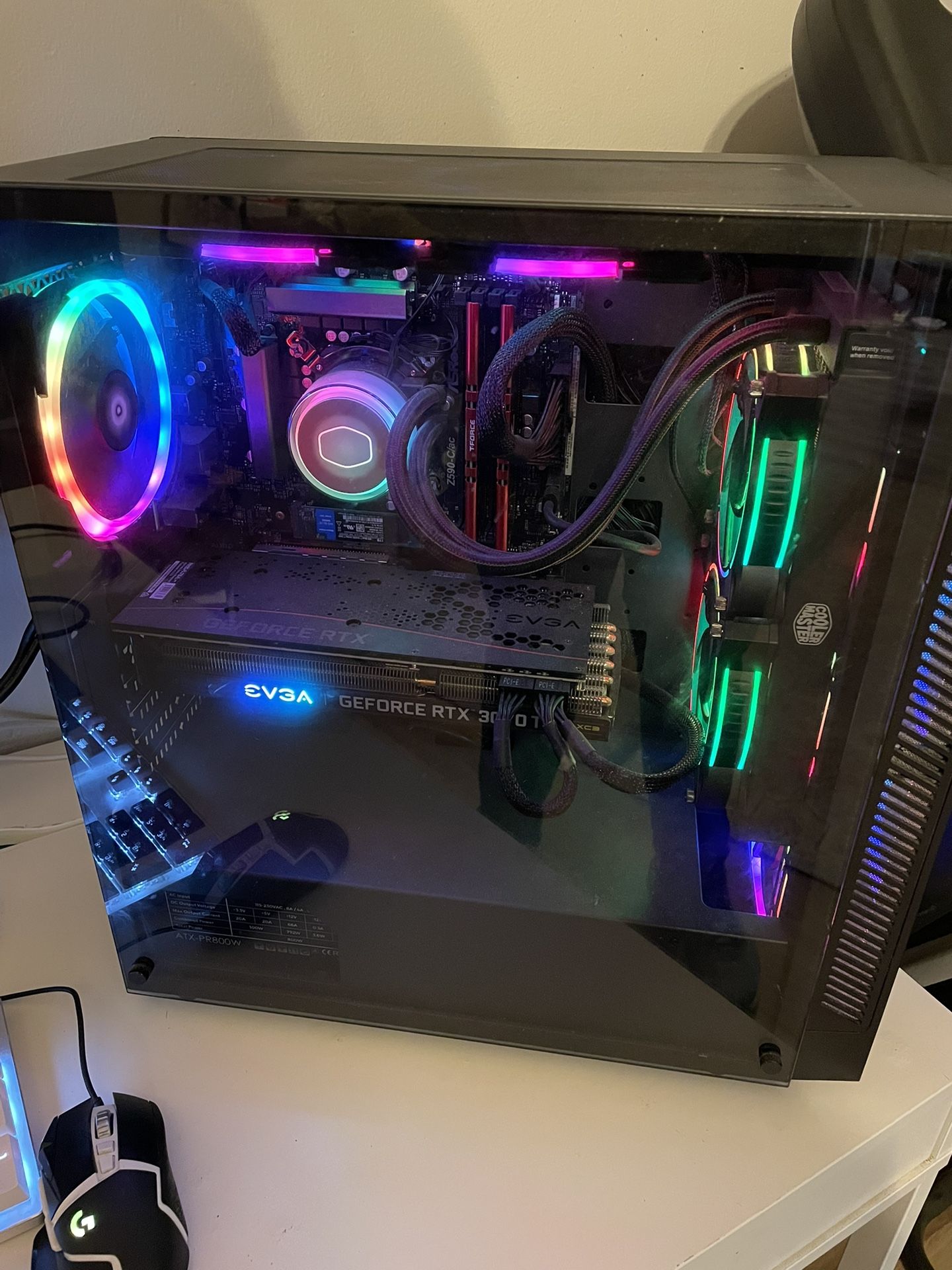 Gaming PC/ Desktop Computer and Monitors