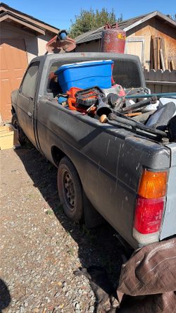 92 pickup body 4 cylinder