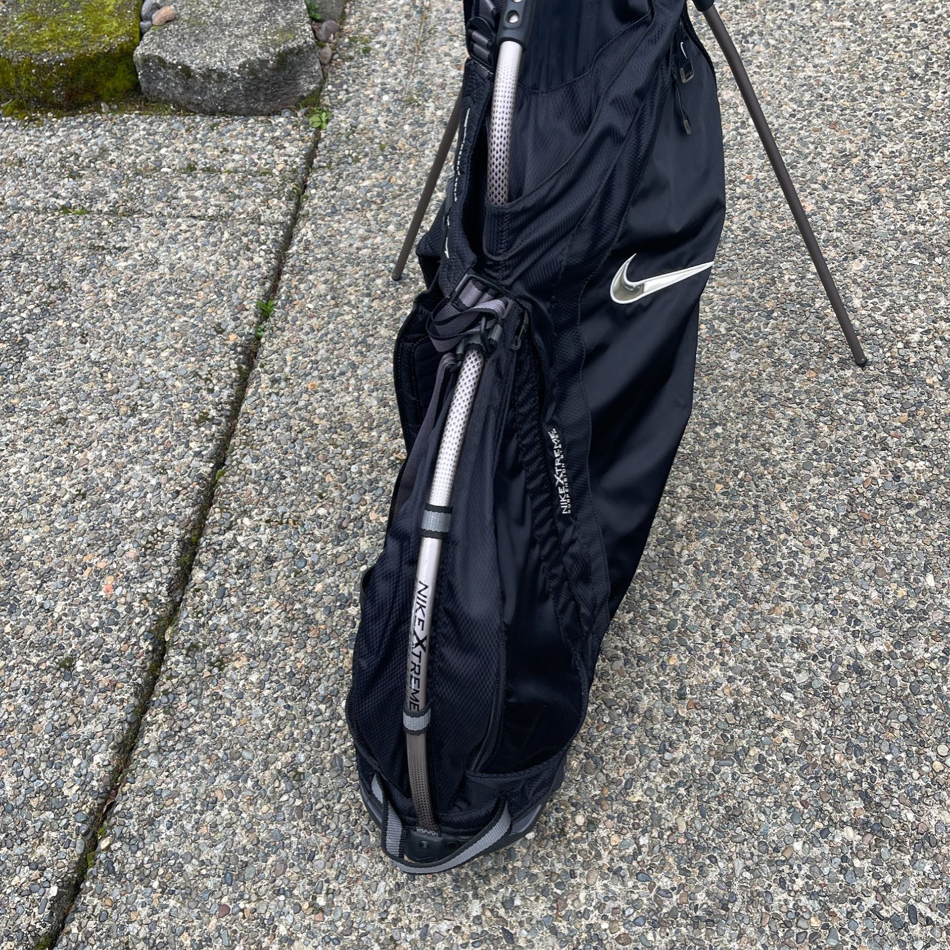 Nike Victory Metallic 3 in 1 Gym Tote Bag for Sale in Vancouver, WA -  OfferUp