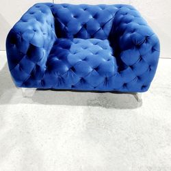 BLUE ACCENT CHAIR MODERN DESIGN CHROME LEGS BRAND NEW