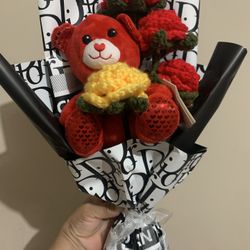 Bonito Ramo de Rosas A Crochet 