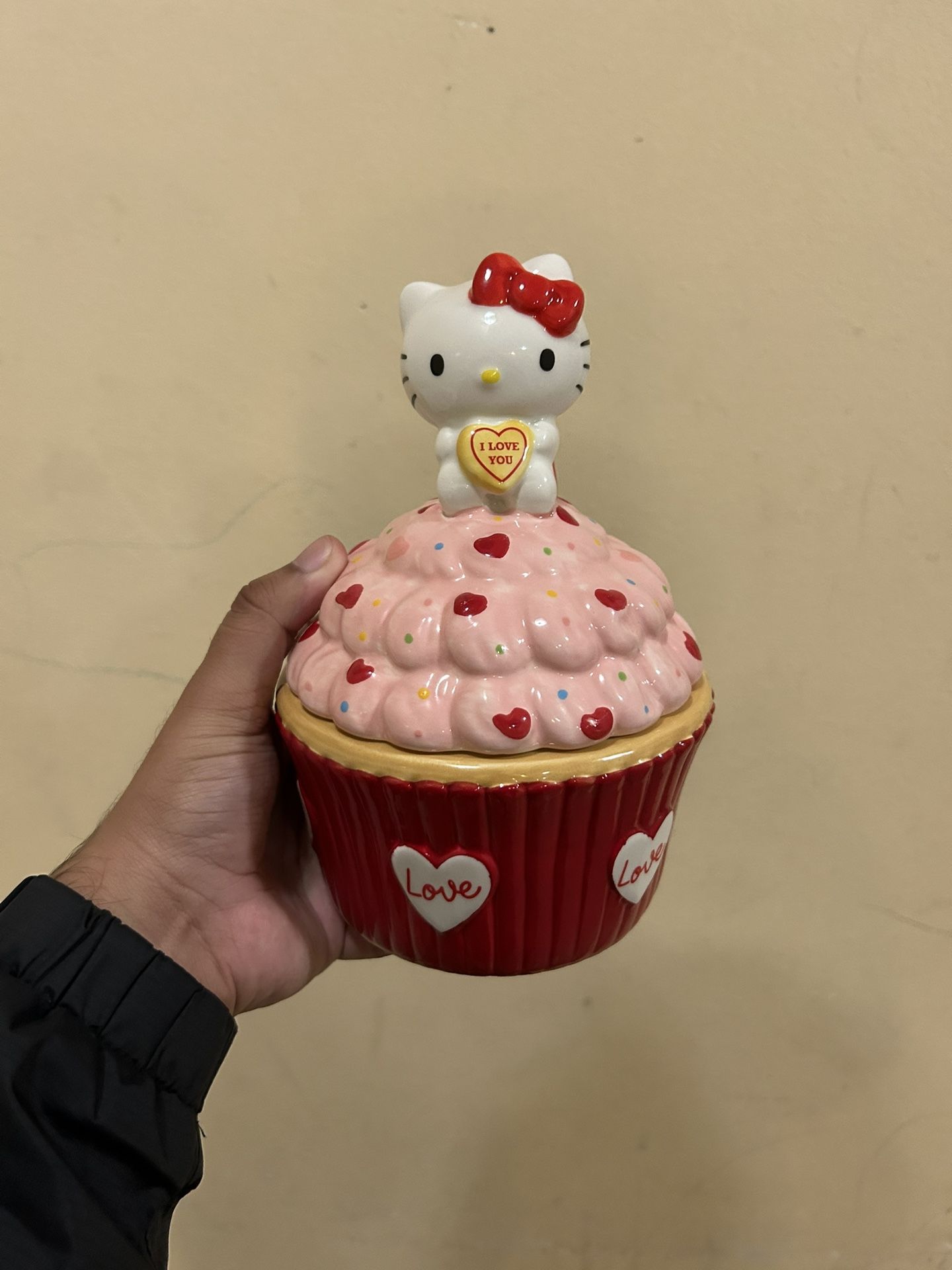 Hello Kitty Ceramic