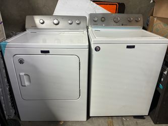 Maytag Gas Washer & Dryer Set