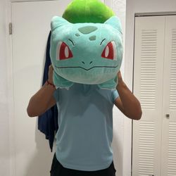 Jumbo 18” Bulbasaur Plush