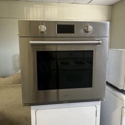 Wolf 30”Wide Built In Single Wall Oven Stainless Steel