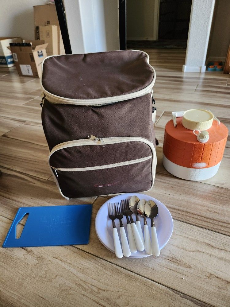 vintage 1970s water jug thermos And Medium Size Cooler