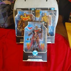 DC Multiverse Figures