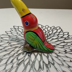 Clay Painted Parrot, 7” High