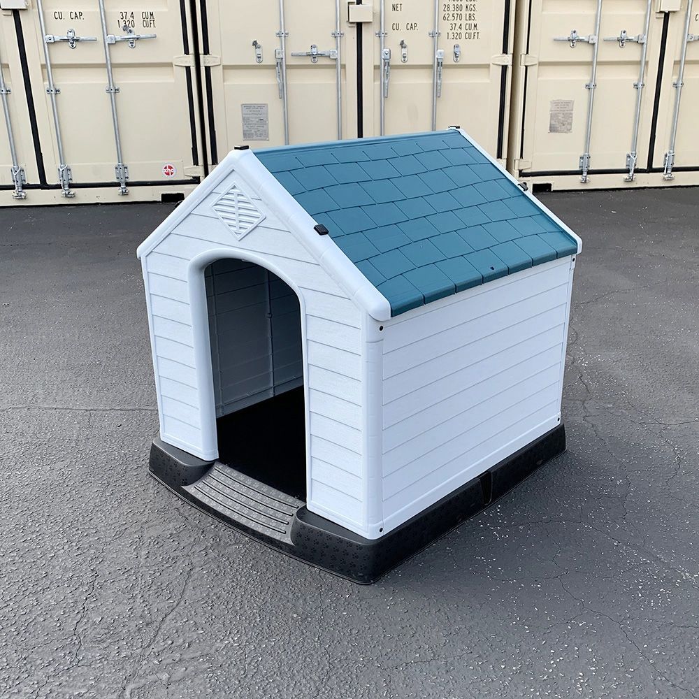 New in box $70 Medium Size Dog House Waterproof Plastic Indoor Outdoor Shelter Cage Kennel 30x30x32 inches