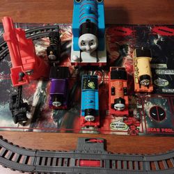 Thomas Train & Friends Set x7, 1 Large, x6 Rails