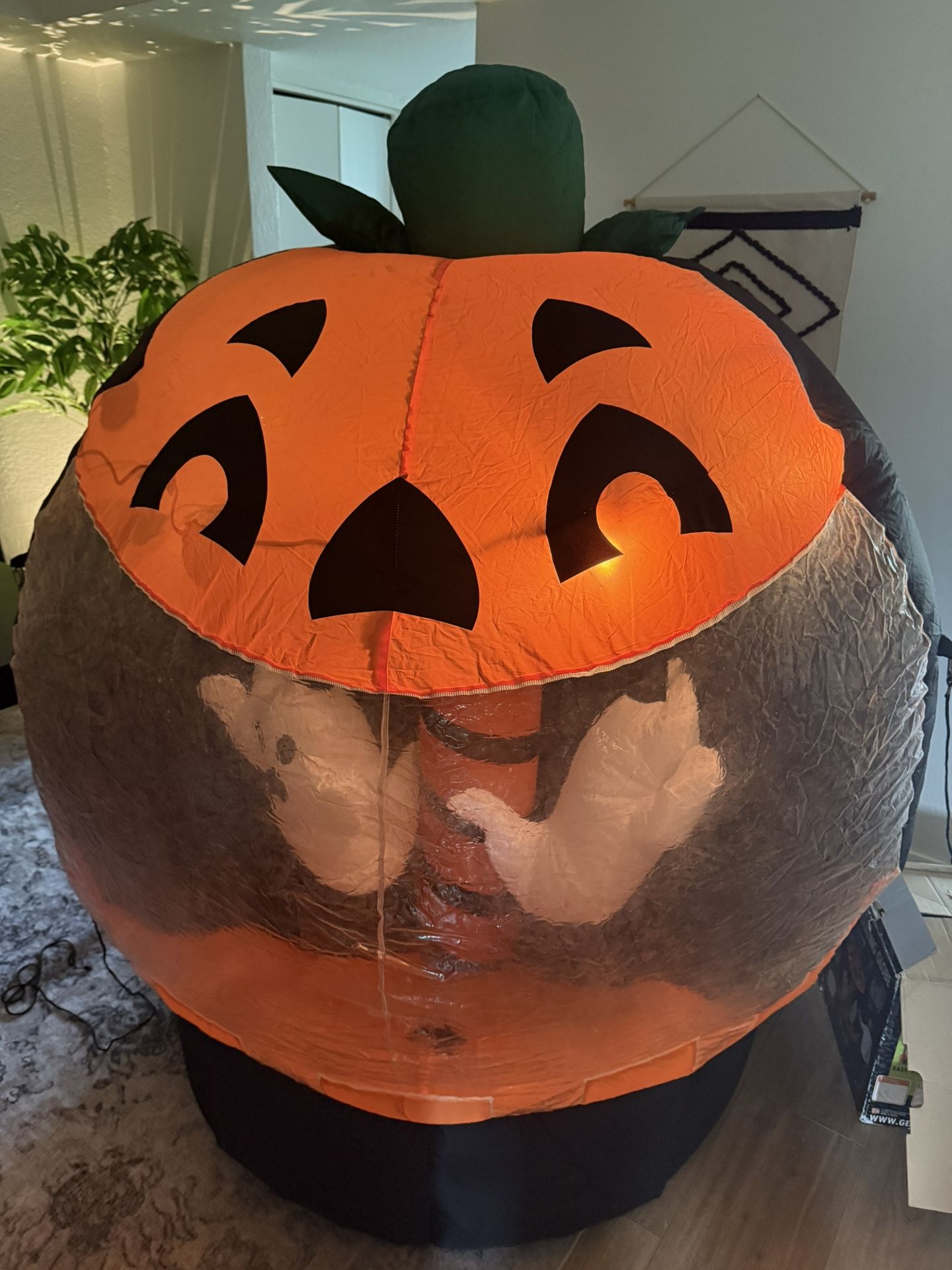 2006 Gemmy Inflatable Pumpkin Globe Carousel