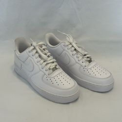 Nike Air Force 1 Low 07 White Mens Size 10 In Like New Condition 