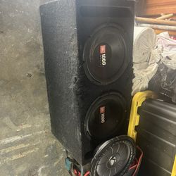 2 Speakers Box 2 Amplifier es
