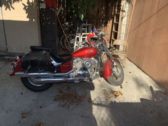 2007 Yamaha superstar.