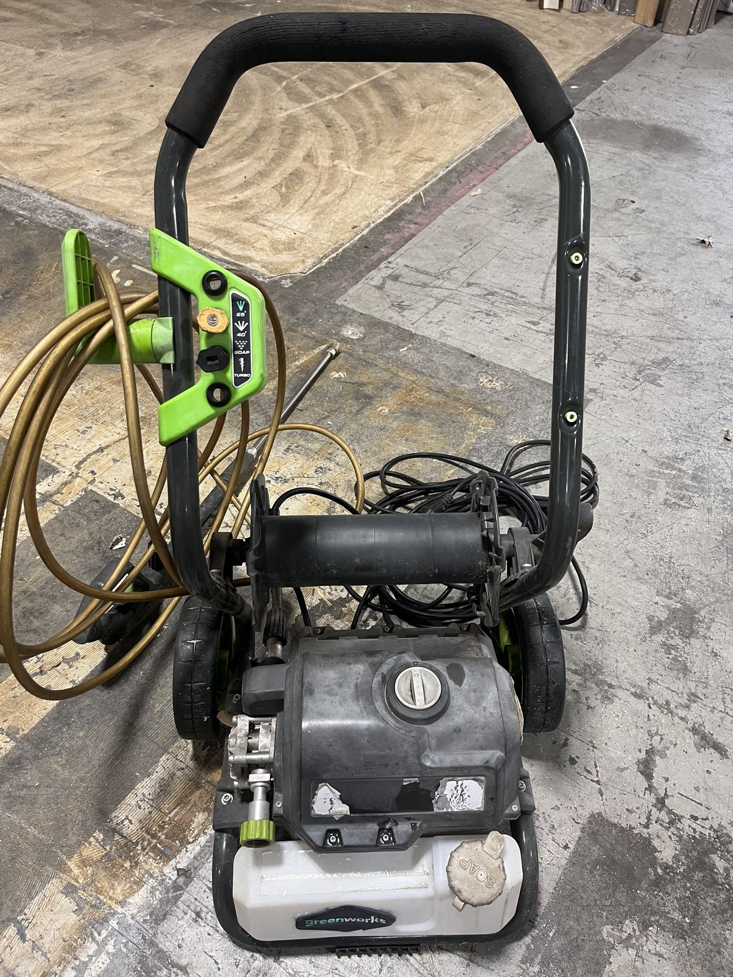 Pressure Washer