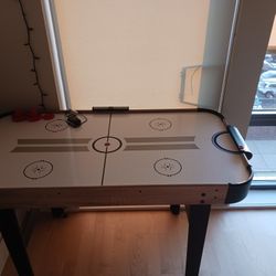 Air Hockey Table 