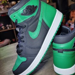 JORDAN 1 RETRO HIGH OG 'PINE GREEN 2.0'