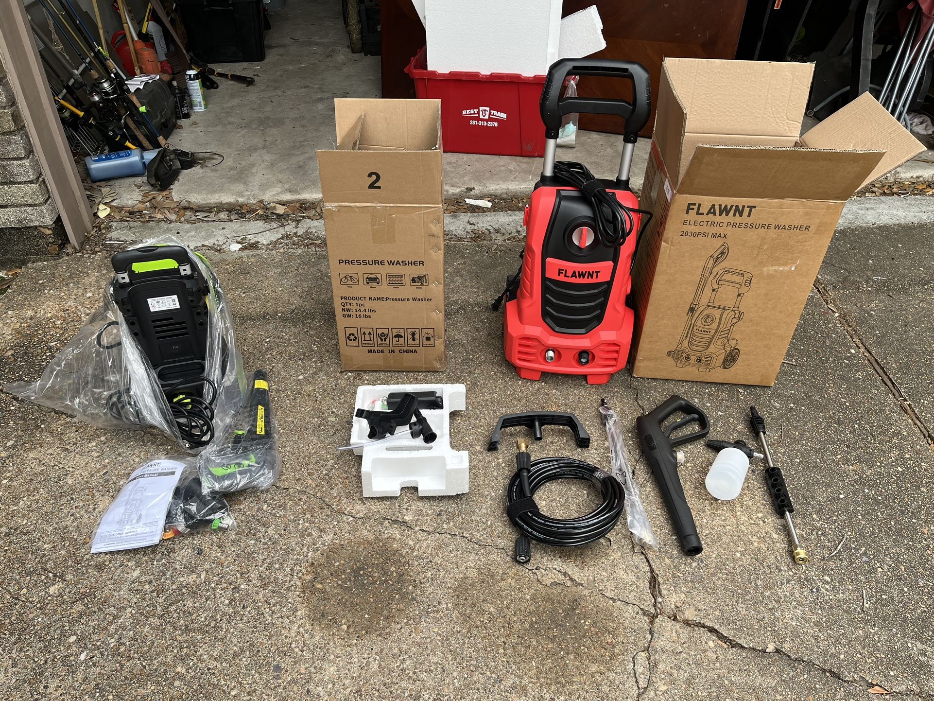 2x Pressure Washers