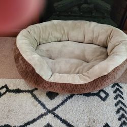 Cat Or Dog Bed 