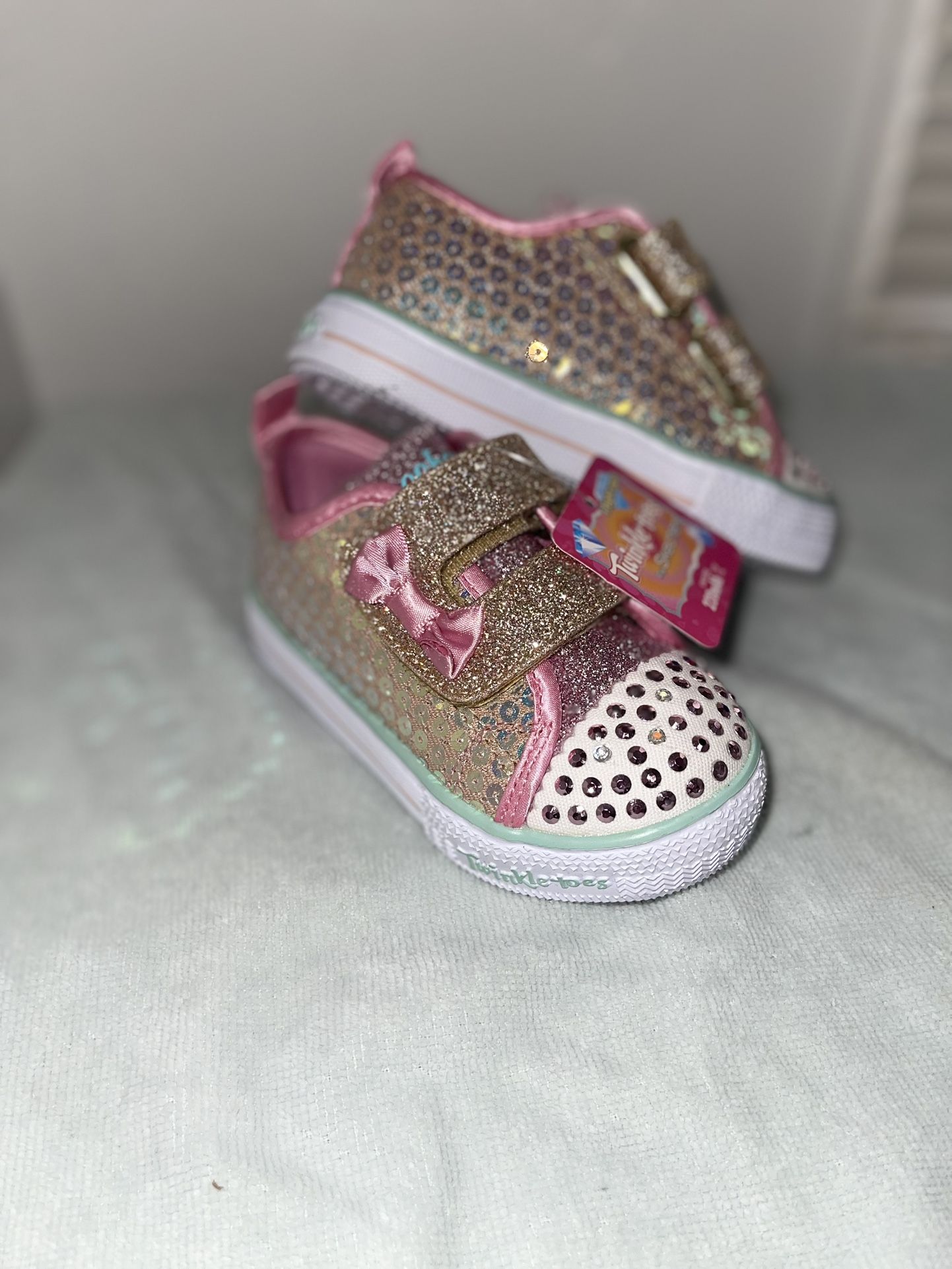 Tenis De Niña Skechers Size 6