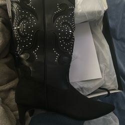 Black Cowboy Boots