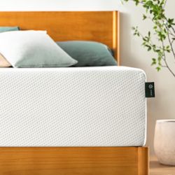 BRAND NEW ZINUS 12” Green Tea memory Foam mattress (KING)