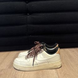 Nikes For Sale ( Deal)