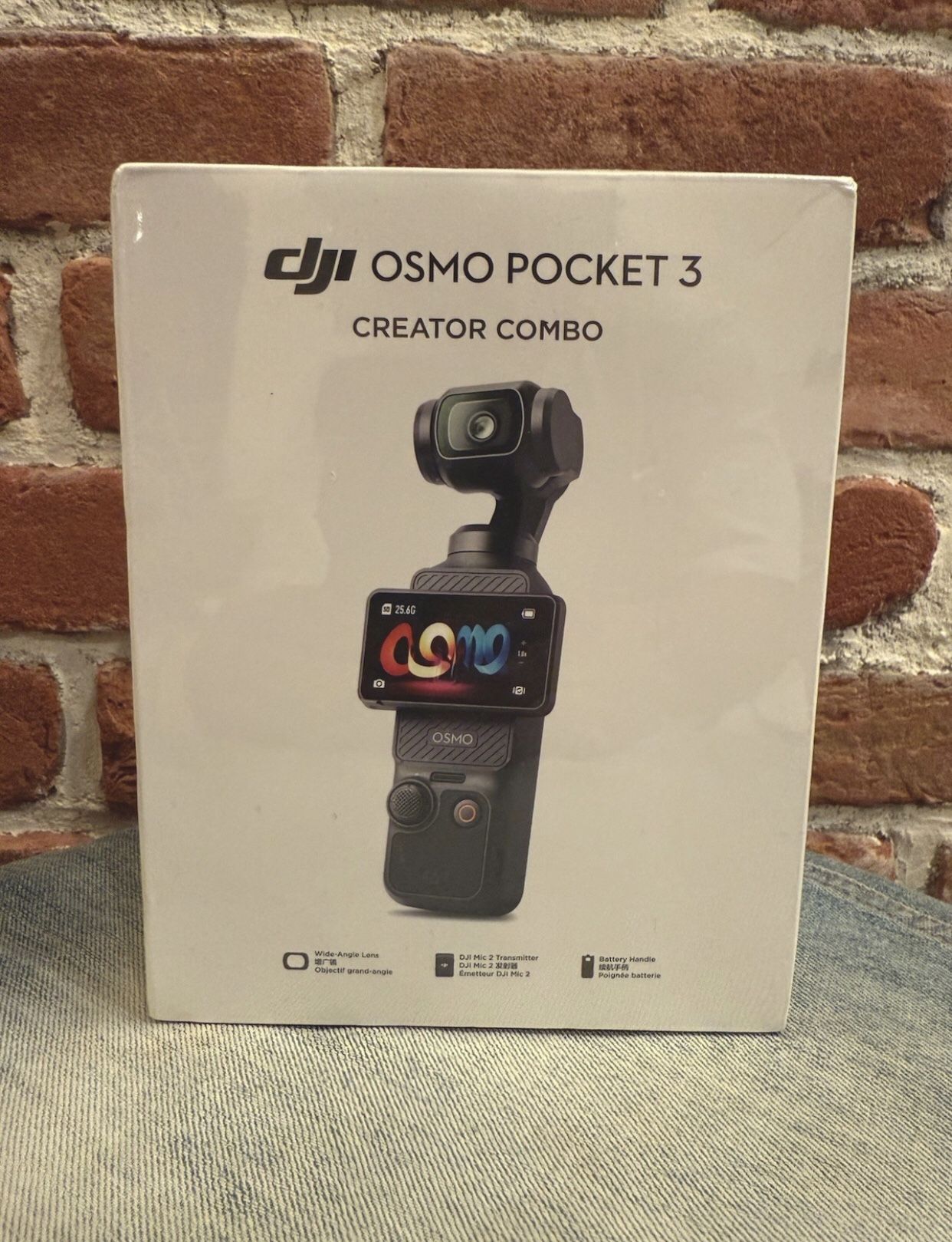 DJI Osmo Pocket 3 Creator Combo