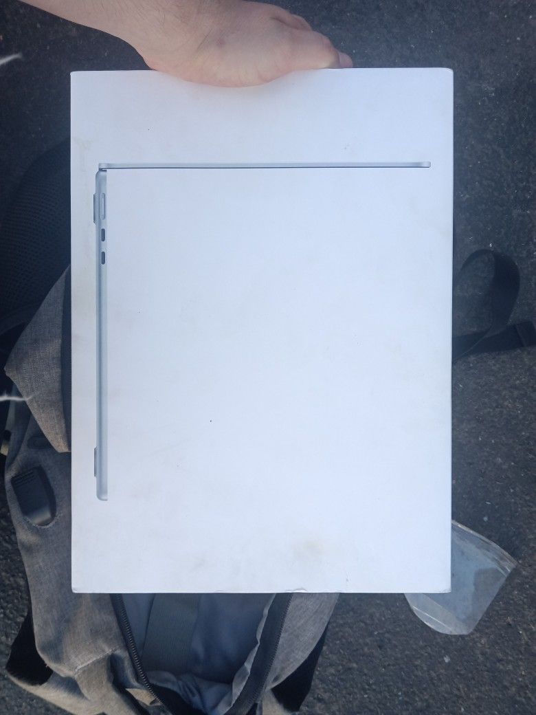 Apple MacBook Laptop
