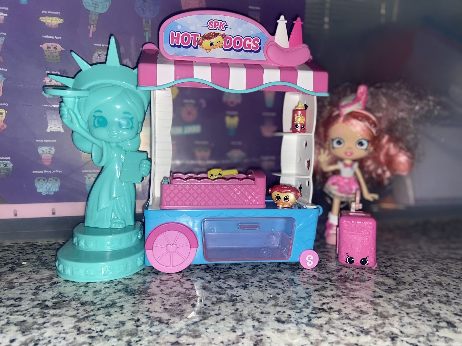 Shopkins NYC Hot Dogs Stand 