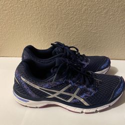 ASICS Woman Running Shoes Size 8,5